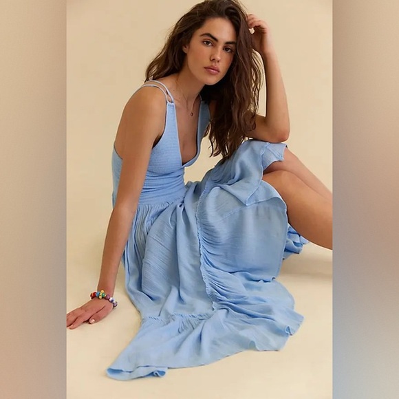 Free People Dresses & Skirts - FREE PEOPLE free-est - Fun In The Sun Maxi in blue size XS